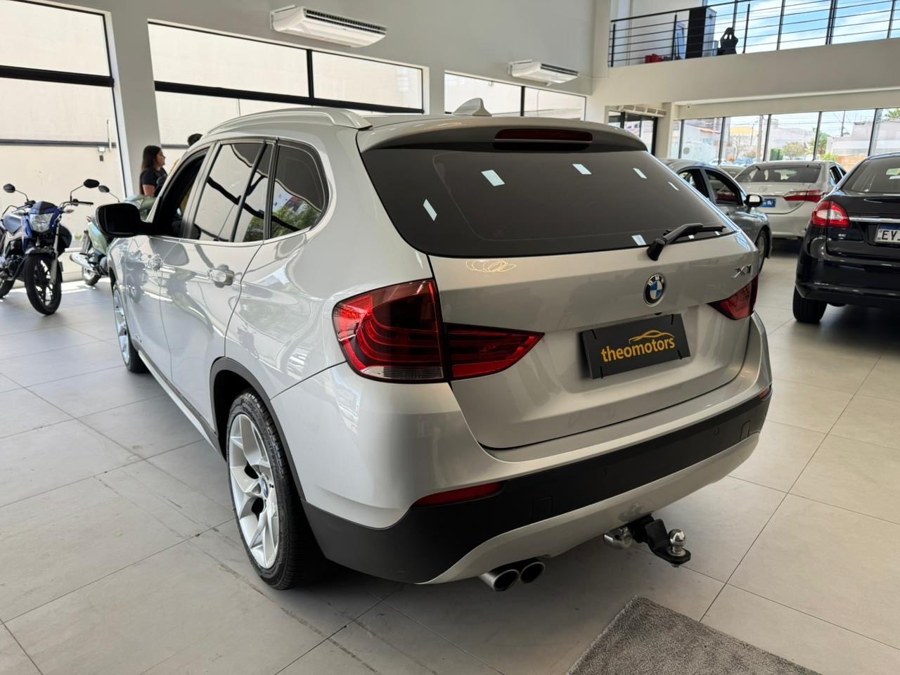BMW X1 2.0 16V 4P S DRIVE 20I AUTOMÁTICO