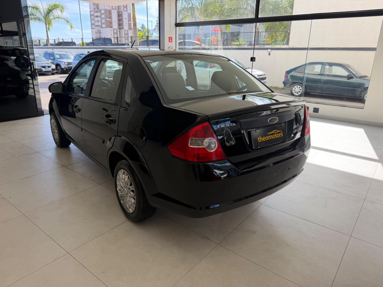 FORD Fiesta Sedan 1.0 4P