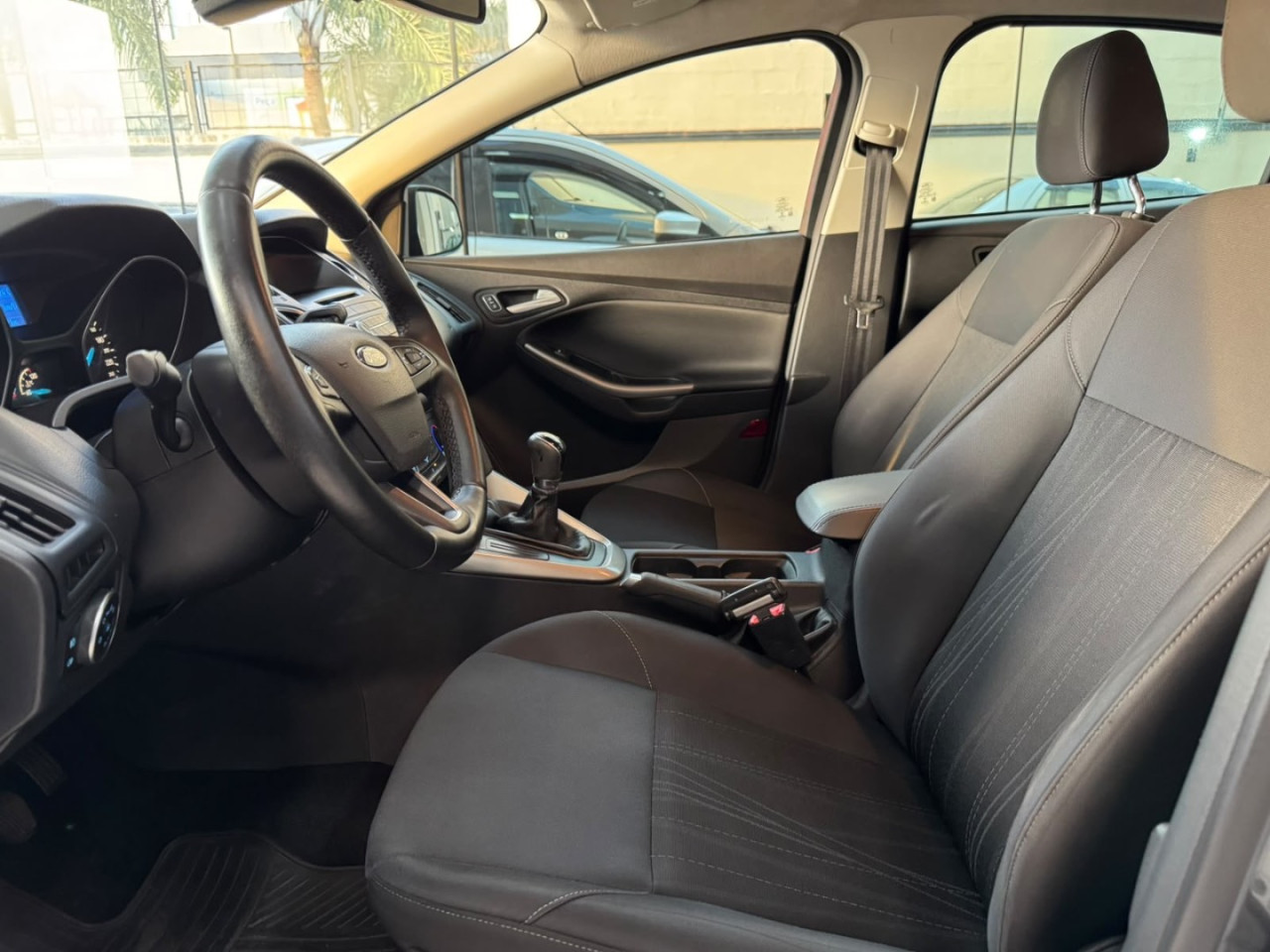 FORD Focus Hatch 1.6 4P