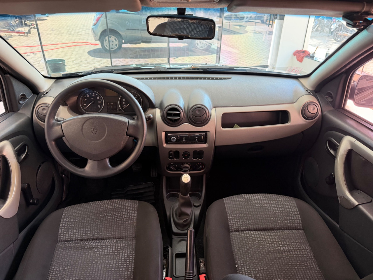 RENAULT Sandero 1.0 16V 4P FLEX EXPRESSION