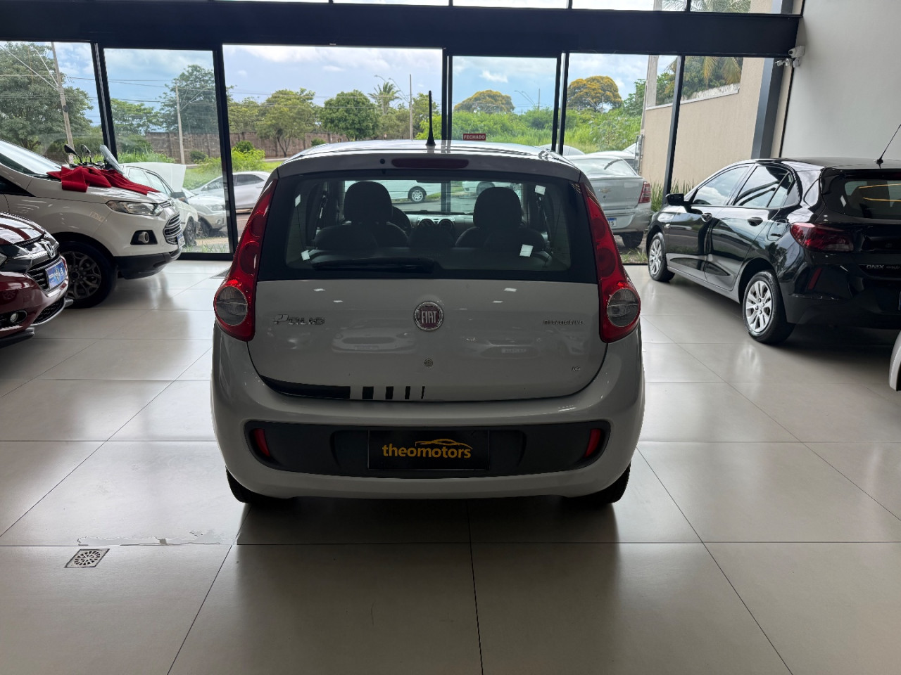 FIAT Palio 1.4 4P FLEX ATTRACTIVE