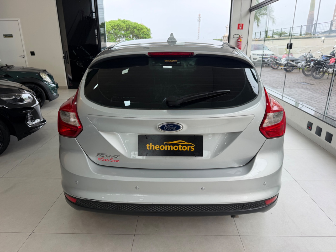 FORD Focus Hatch 1.6 4P