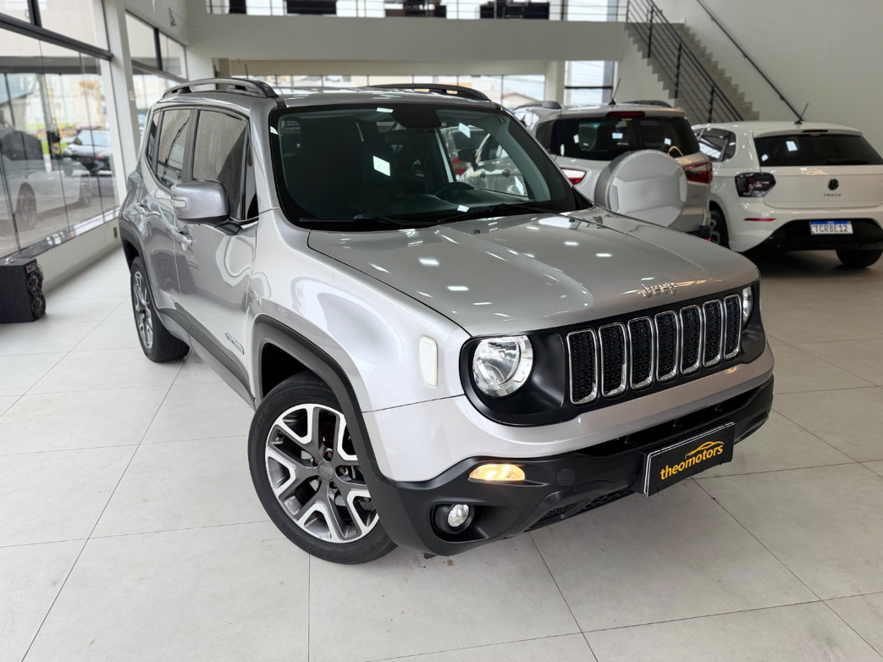 Renegade 1.8 16V 4P FLEX LONGITUDE AUTOMÁTICO