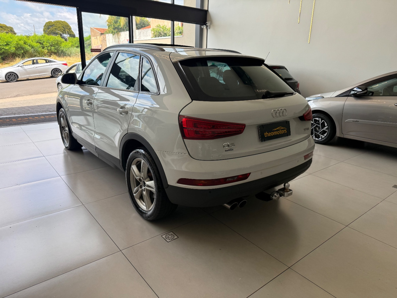 AUDI Q3 1.4 4P TFSI AMBIENTE S-TRONIC AUTOMÁTICO