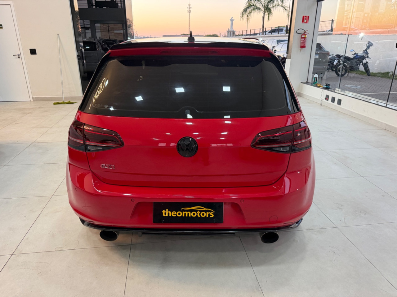 VOLKSWAGEN Golf 1.4 16V 4P TSI HIGHLINE AUTOMÁTICO
