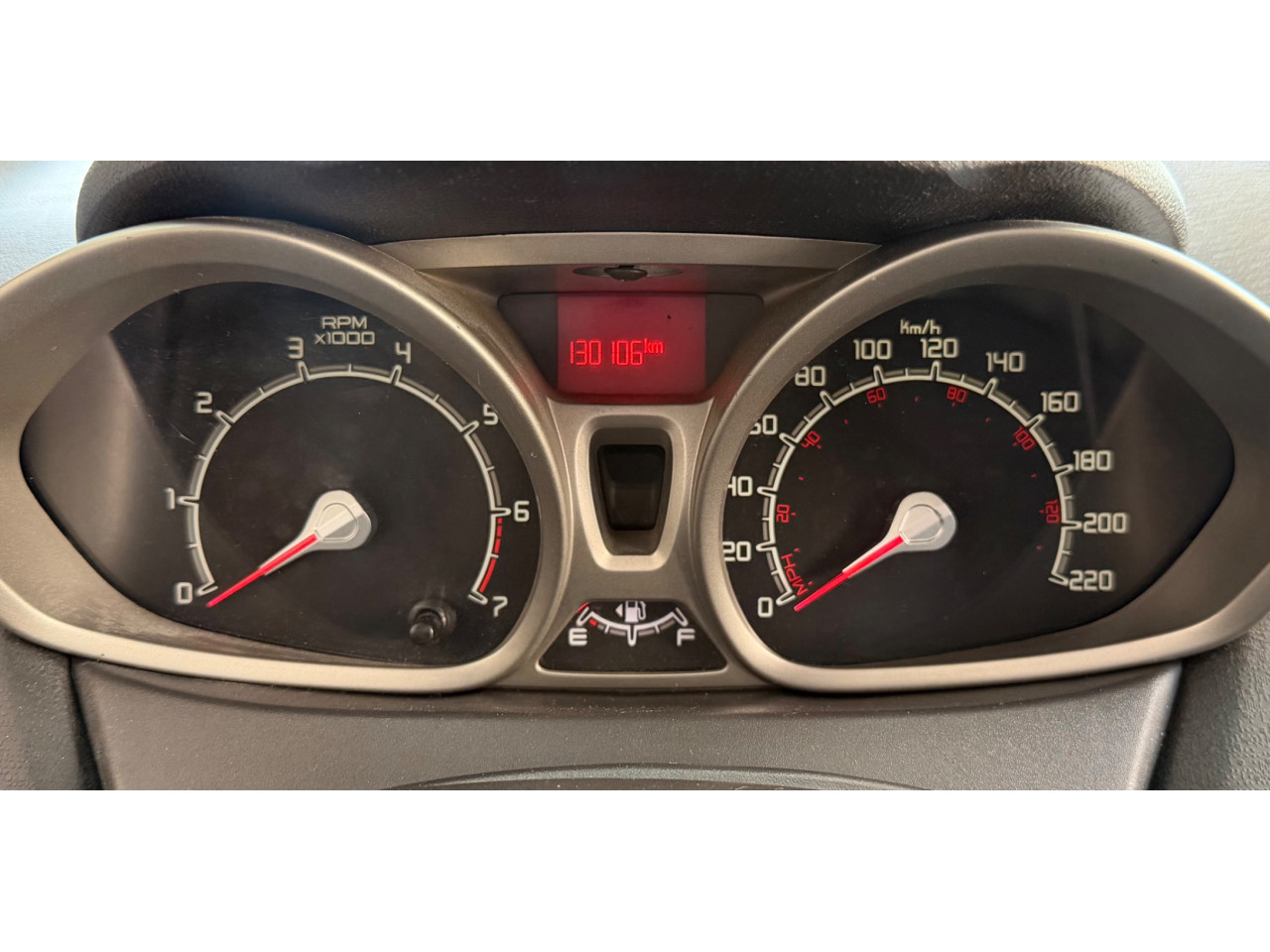 FORD Fiesta Sedan 1.6 16V 4P SE FLEX
