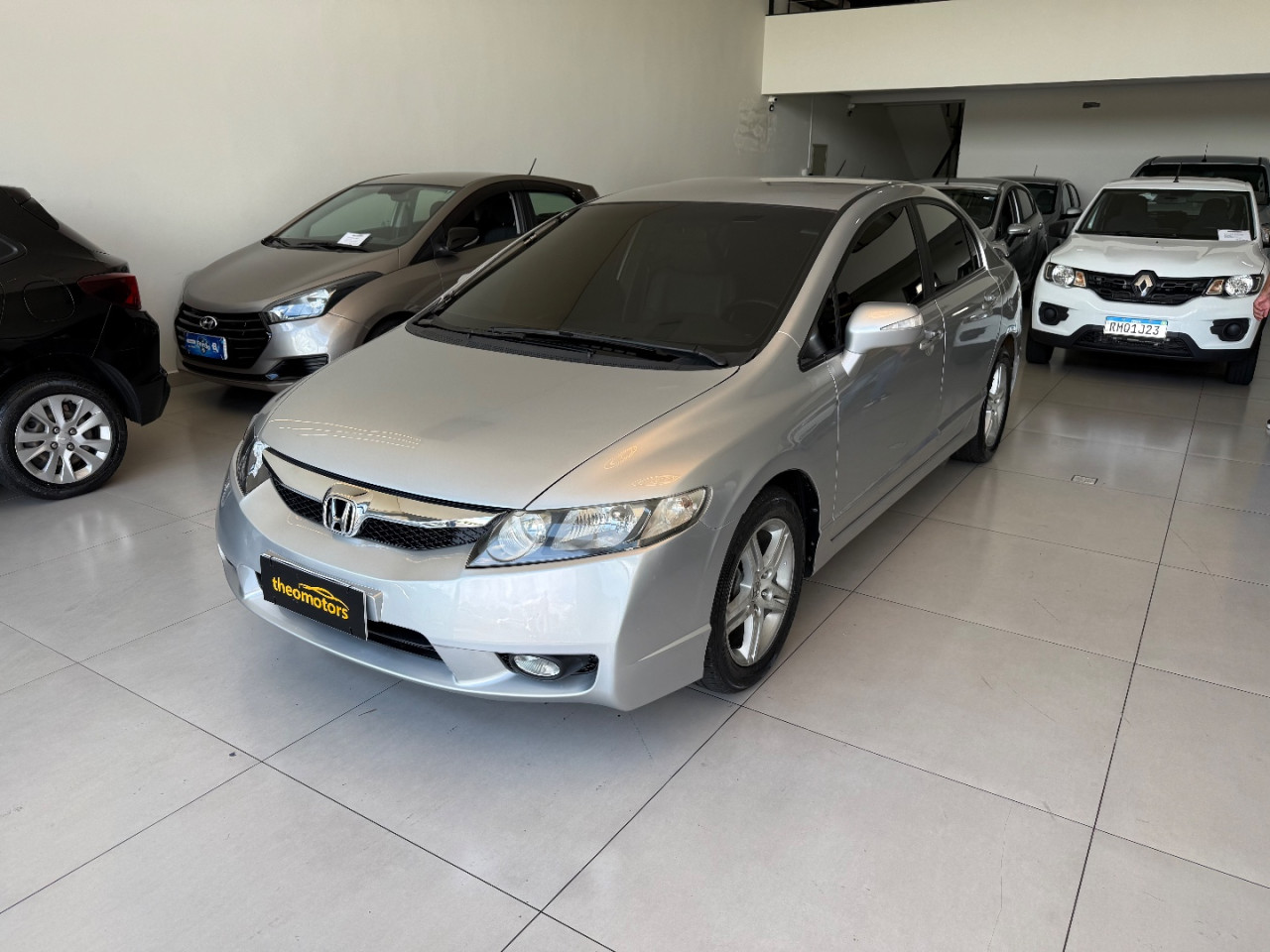 HONDA Civic 1.8 16V 4P FLEX EXS AUTOMÁTICO