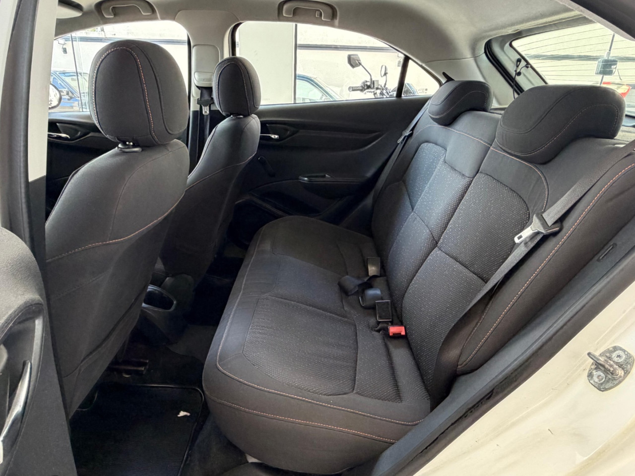 CHEVROLET Onix Hatch 1.0 4P FLEX LT