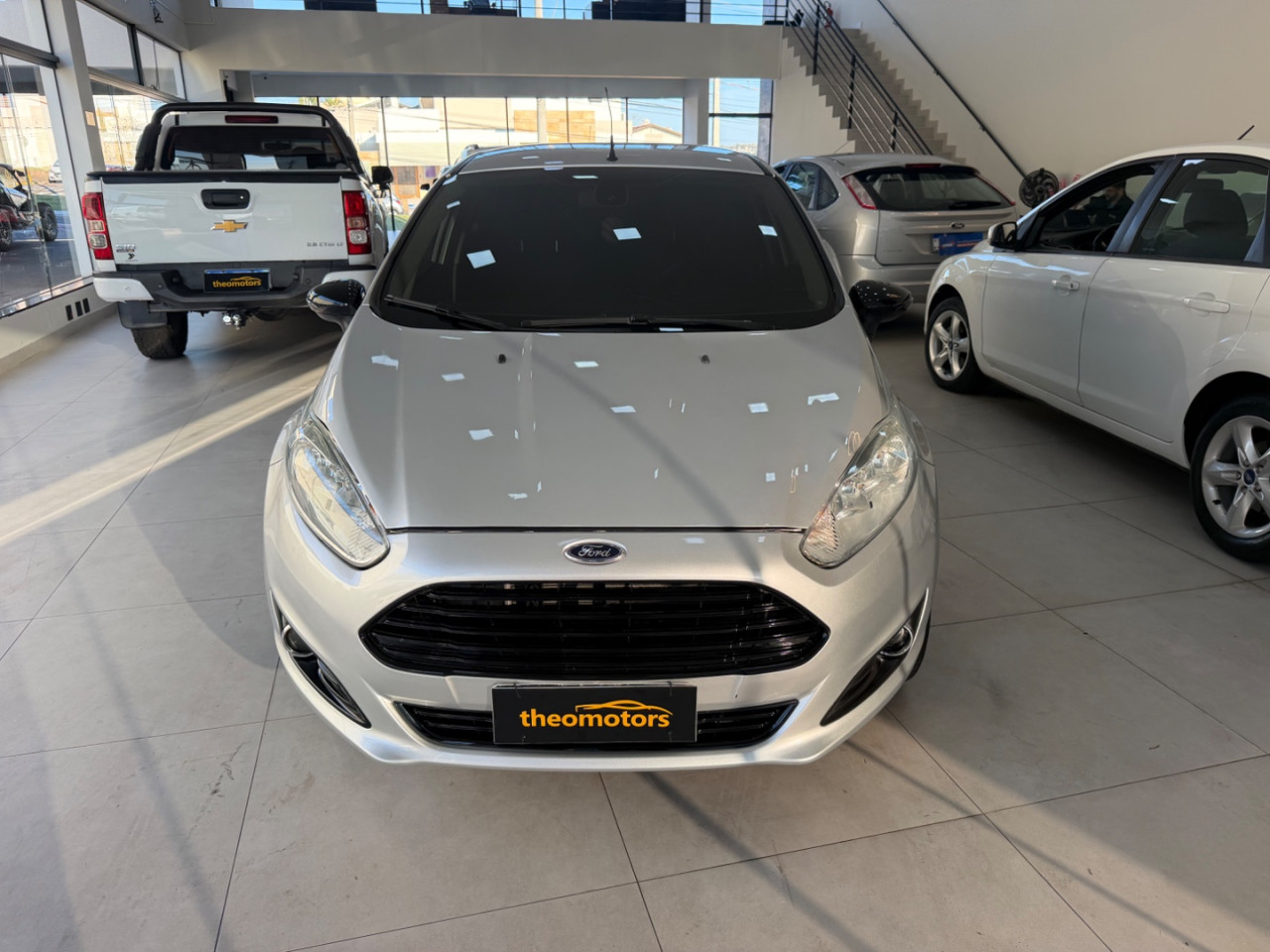 FORD Fiesta Hatch 1.6 16V 4P FLEX TITANIUM POWERSHIFT AUTOMÁTICO