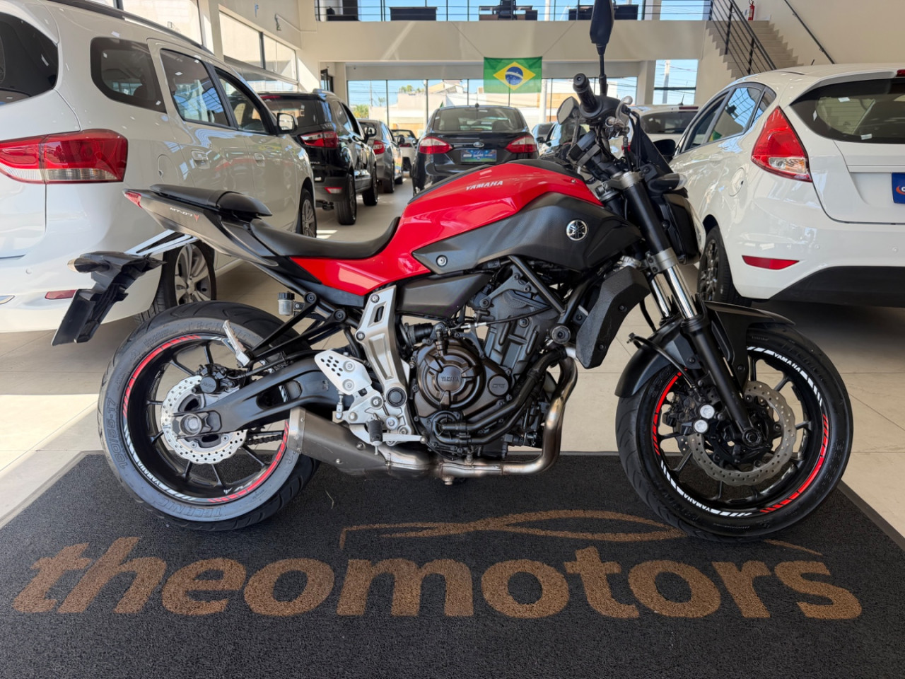YAMAHA MT-07 700 ABS