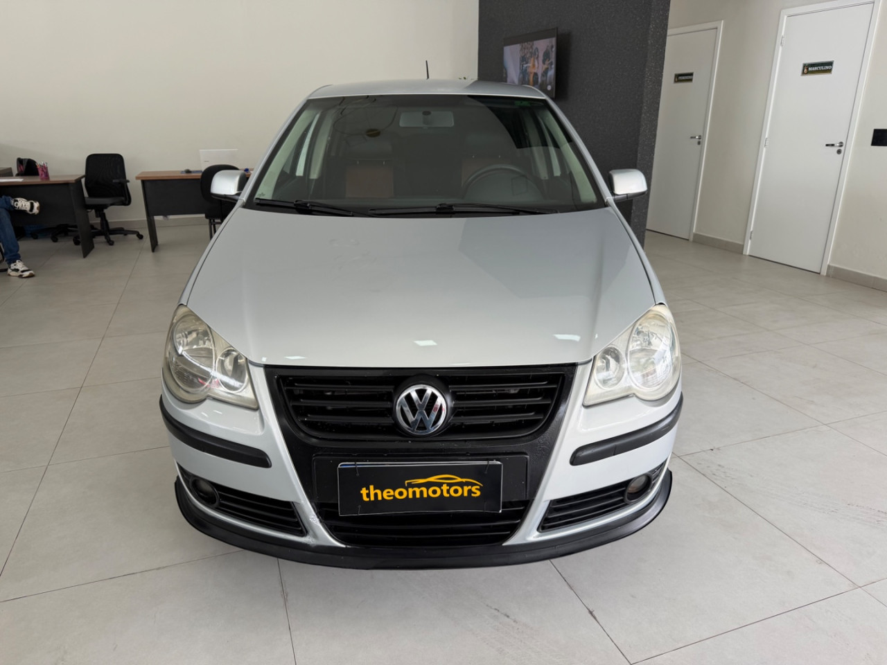 VOLKSWAGEN Polo Sedan 1.6 4P