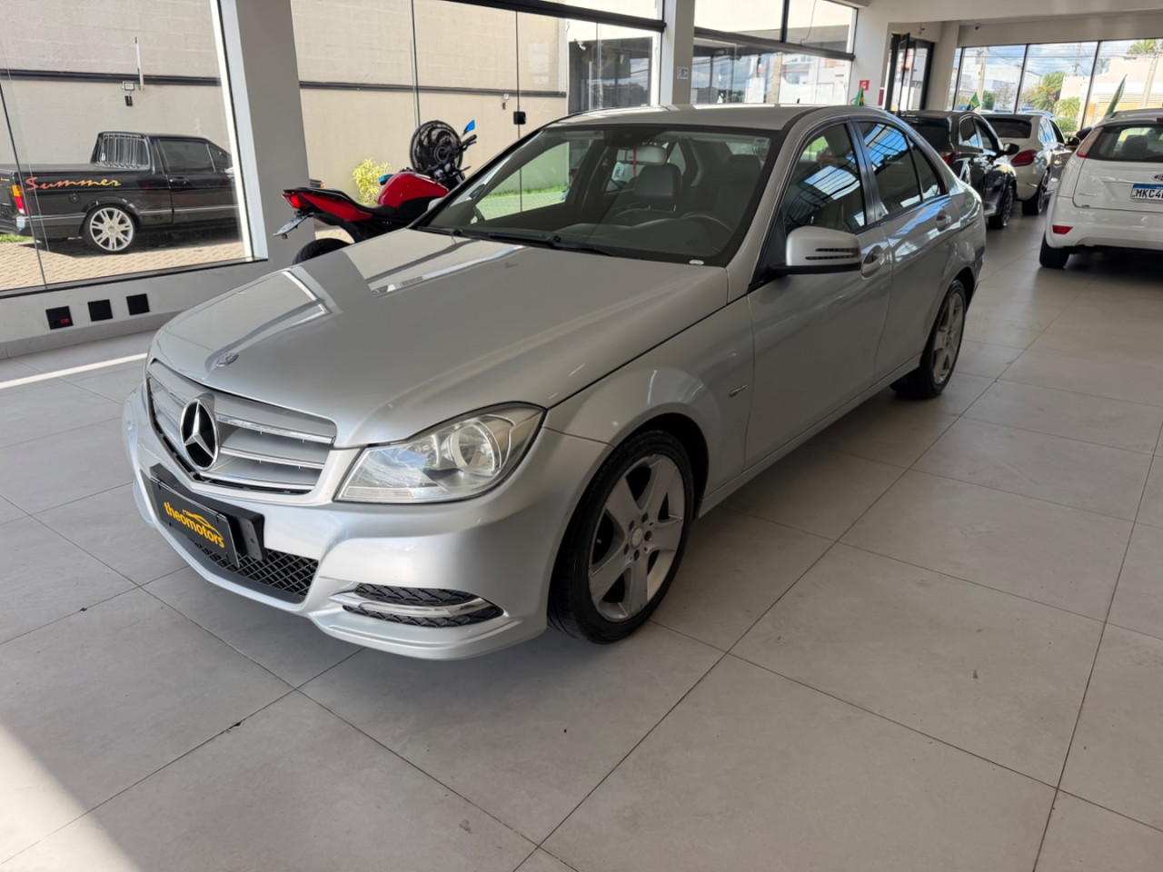 MERCEDES-BENZ C 180 1.8 16V 4P CGI CLASSIC AUTOMÁTICO