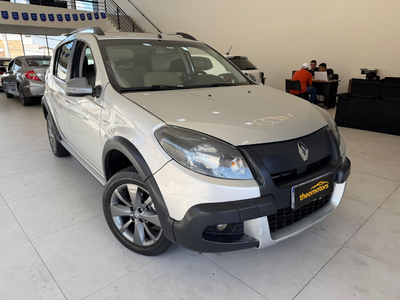 Sandero 1.6 16V 4P FLEX SCE STEPWAY INTENSE X-TRONIC AUTOMÁTICO CVT