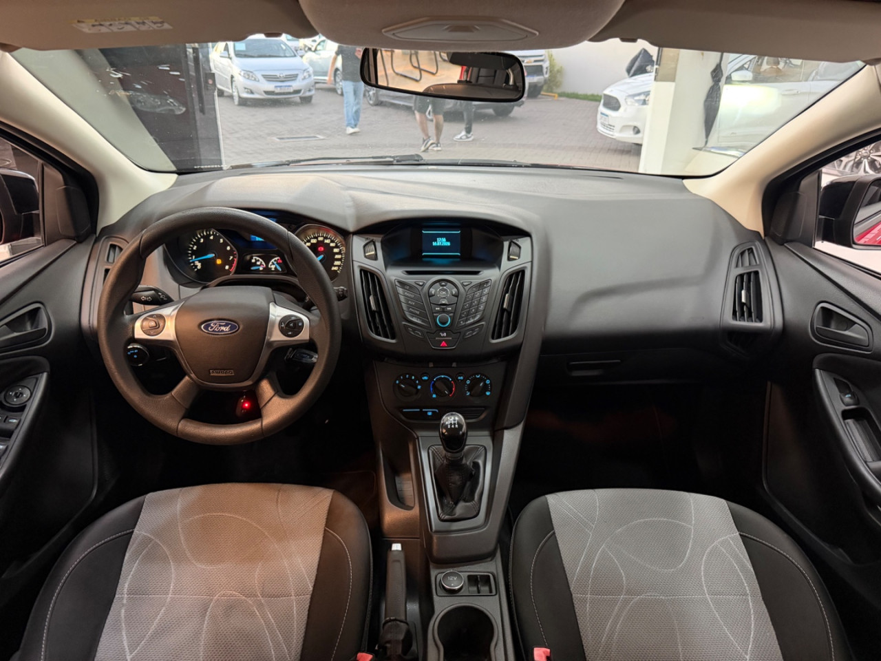 FORD Focus Hatch 1.6 16V 4P SE FLEX
