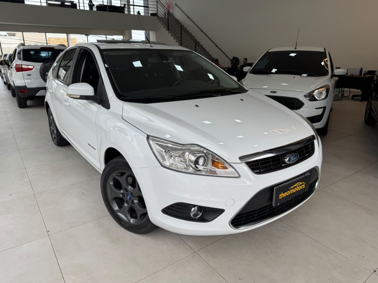 Focus Hatch 2.0 16V 4P TITANIUM FLEX