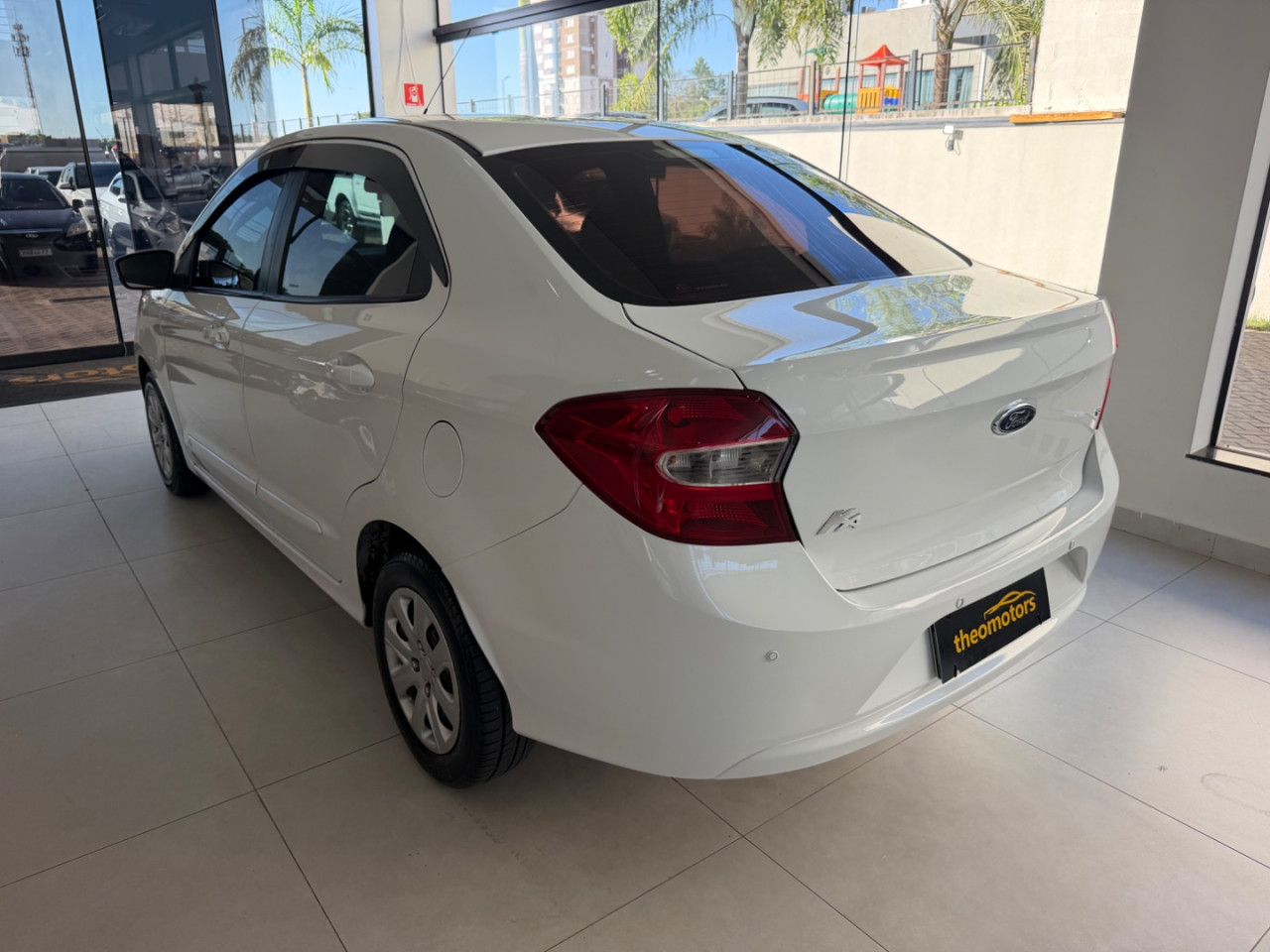 FORD Ka + Sedan 1.5 12V 4P FLEX TI-VCT SE