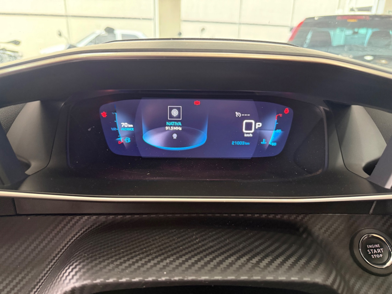 PEUGEOT 208 1.0 4P FLEX FIREFLY STYLE