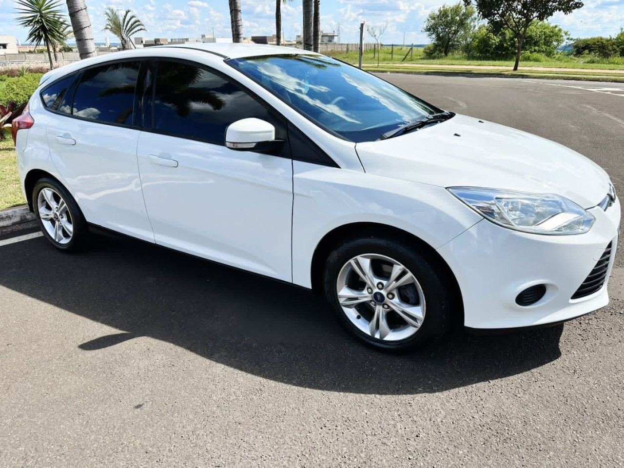 FORD Focus Hatch 1.6 16V 4P SE FLEX