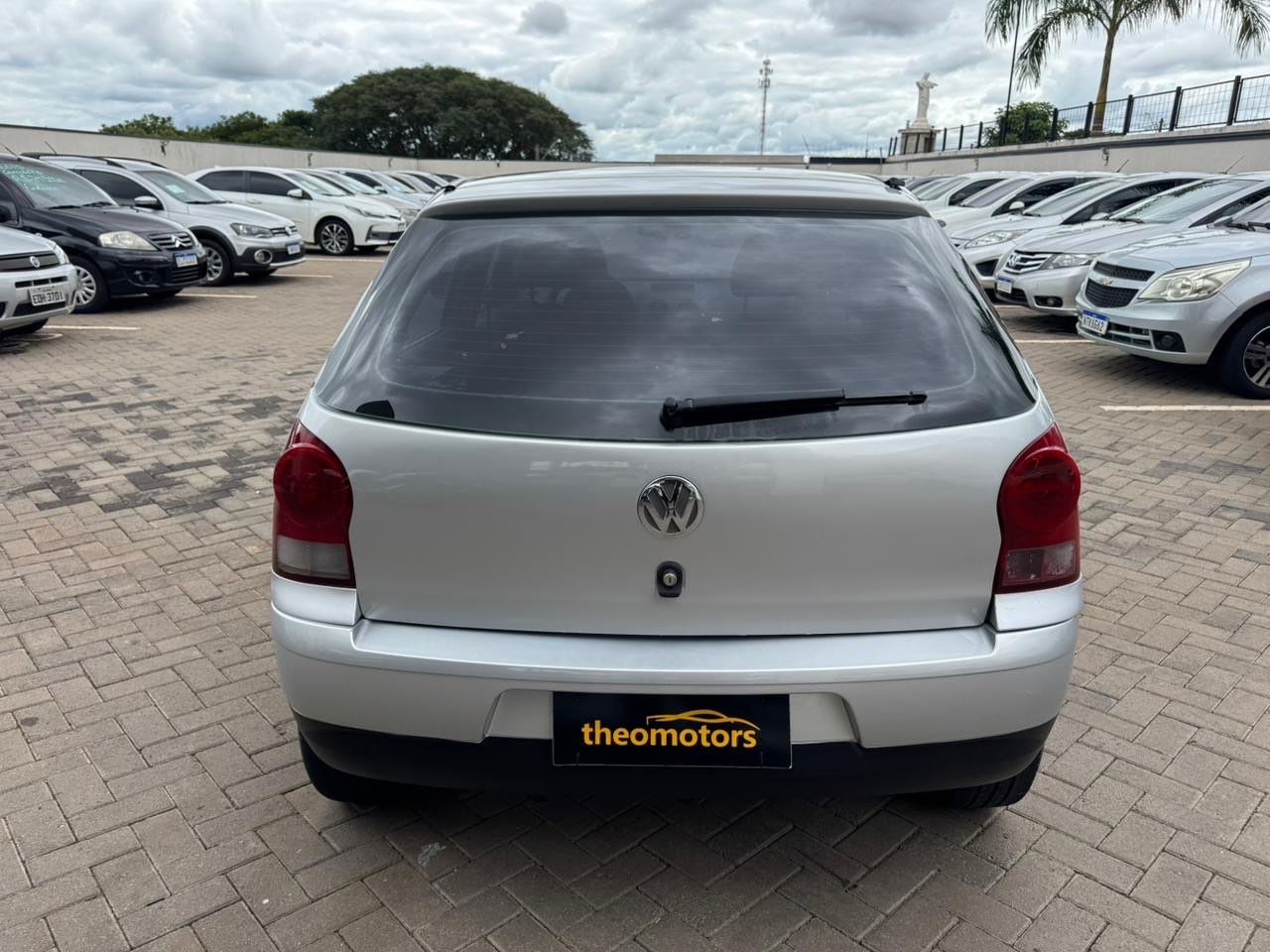 VOLKSWAGEN Gol 1.0
