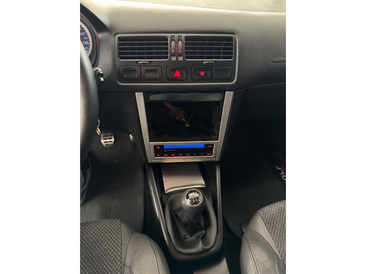 VOLKSWAGEN Golf 1.6 4P SPORTLINE FLEX