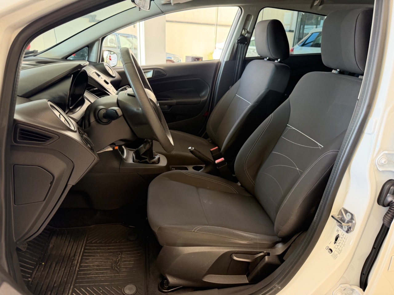 FORD Fiesta Hatch 1.6