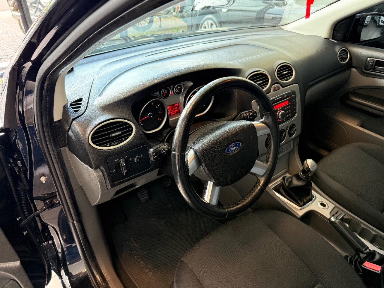 FORD Focus Hatch 1.6 4P GLX FLEX