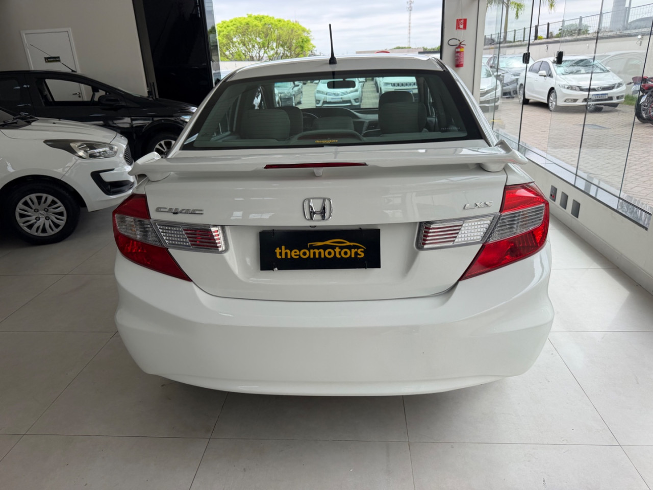 HONDA Civic 1.8 16V 4P FLEX LXS AUTOMÁTICO