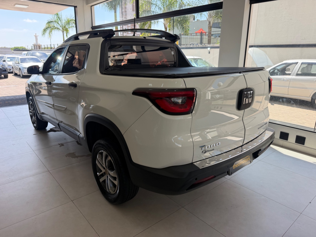 FIAT Toro 1.8 16V 4P FLEX FREEDOM AUTOMÁTICO