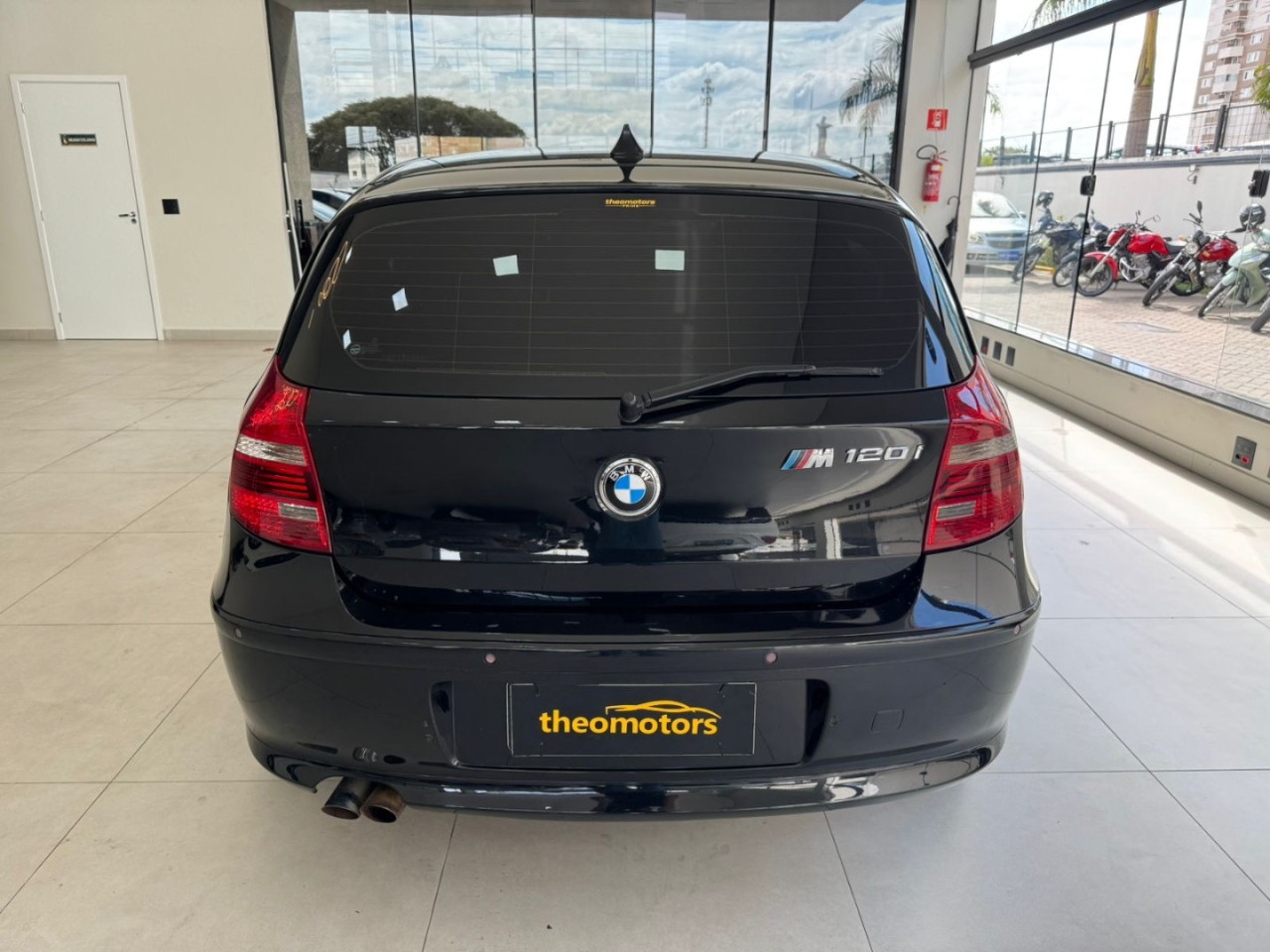 BMW 120i 2.0 16V 4P HATCH AUTOMÁTICO