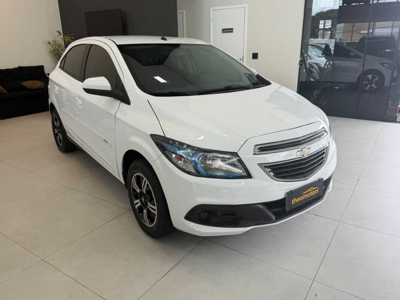 CHEVROLET Onix Hatch 1.4 4P FLEX LT