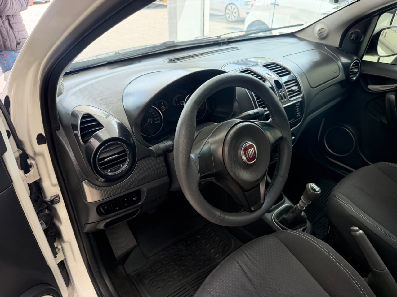 FIAT Siena 1.4 4P ATTRACTIVE FLEX