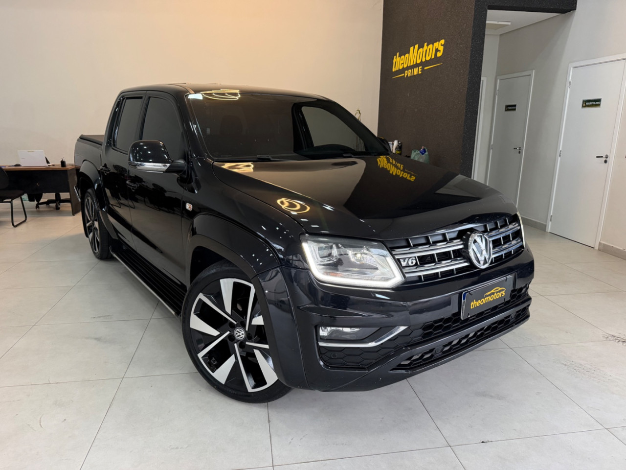 Amarok 3.0 V6 CABINE DUPLA HIGHLINE 4X4 TURBO INTERCOOLER AUTOMÁTICO