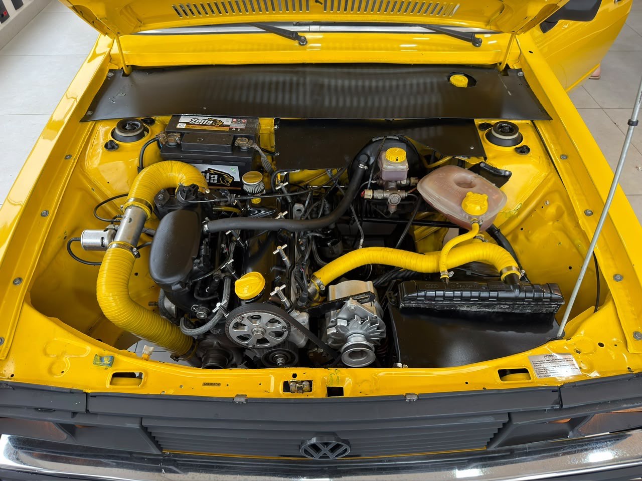 VOLKSWAGEN Passat 1.5 L