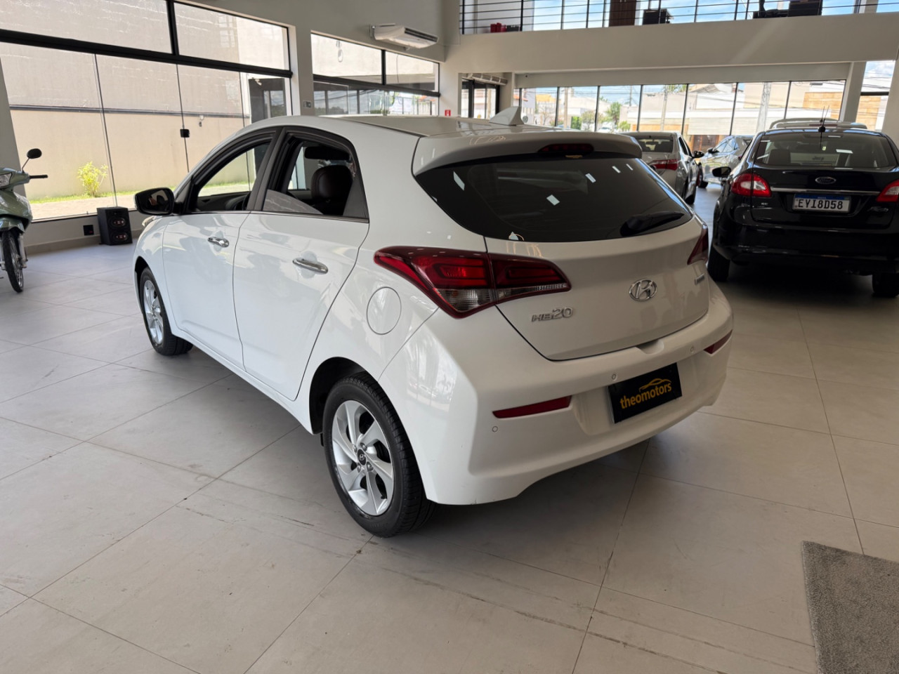 HYUNDAI HB 20 Hatch 1.6 16V 4P PREMIUM FLEX AUTOMÁTICO