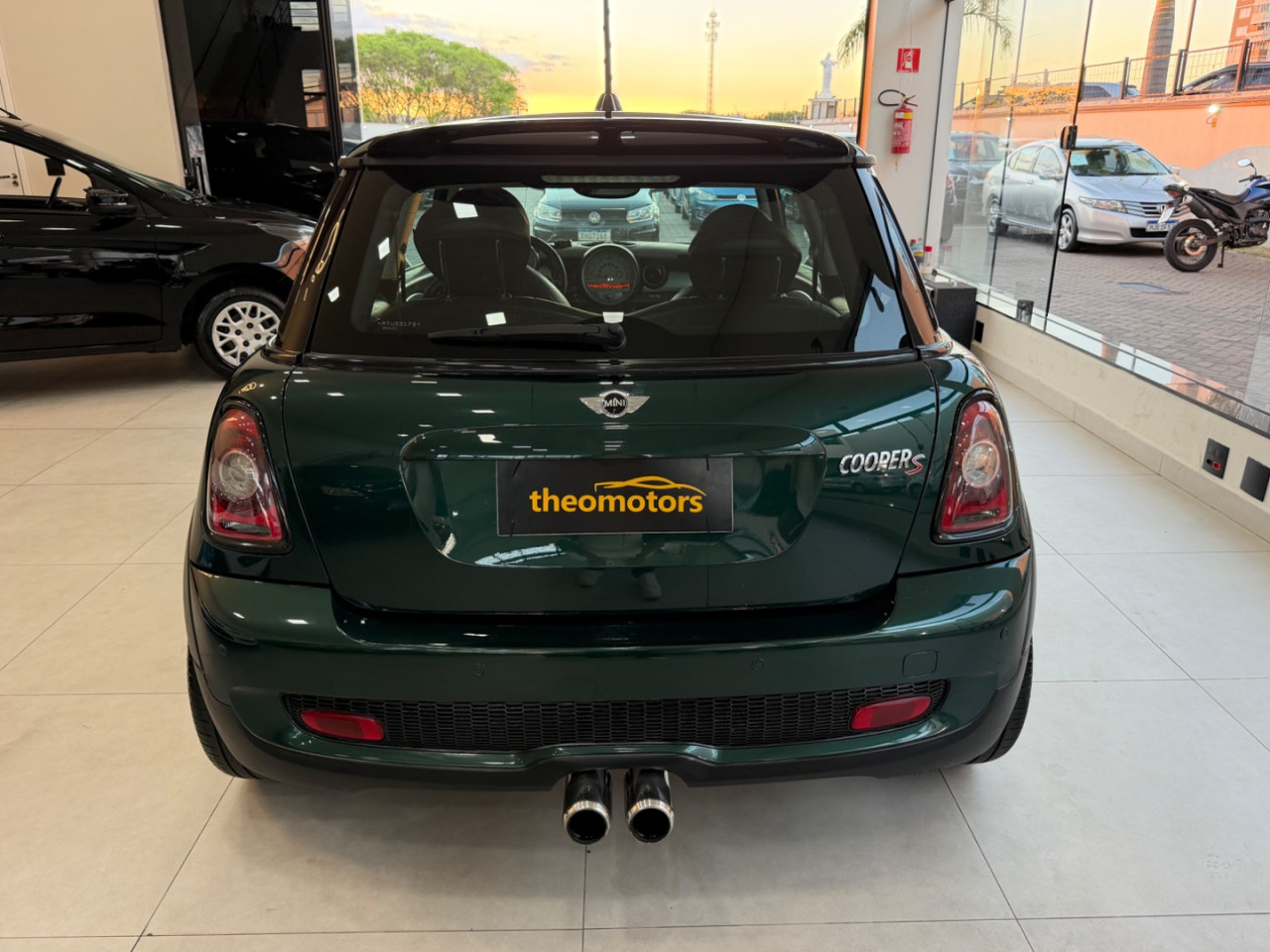 MINI Cooper 1.6 16V S TURBO AUTOMÁTICO