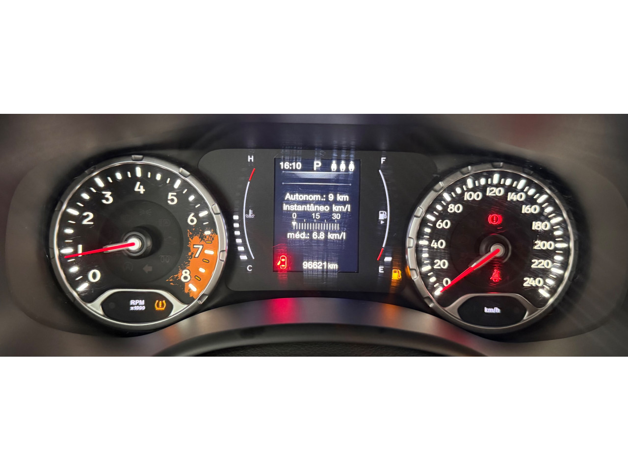 JEEP Renegade 1.8 16V 4P FLEX LONGITUDE AUTOMÁTICO