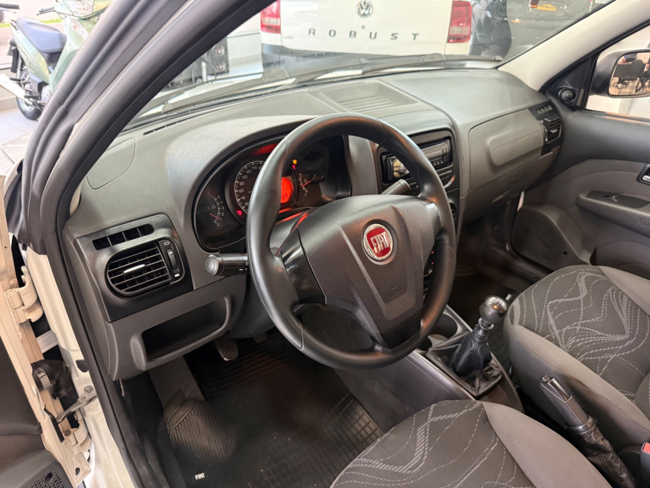 FIAT Strada 1.4 FLEX HARD WORKING CABINE SIMPLES