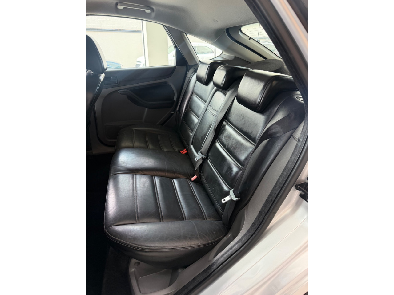 FORD Focus Hatch 2.0 16V 4P GLX