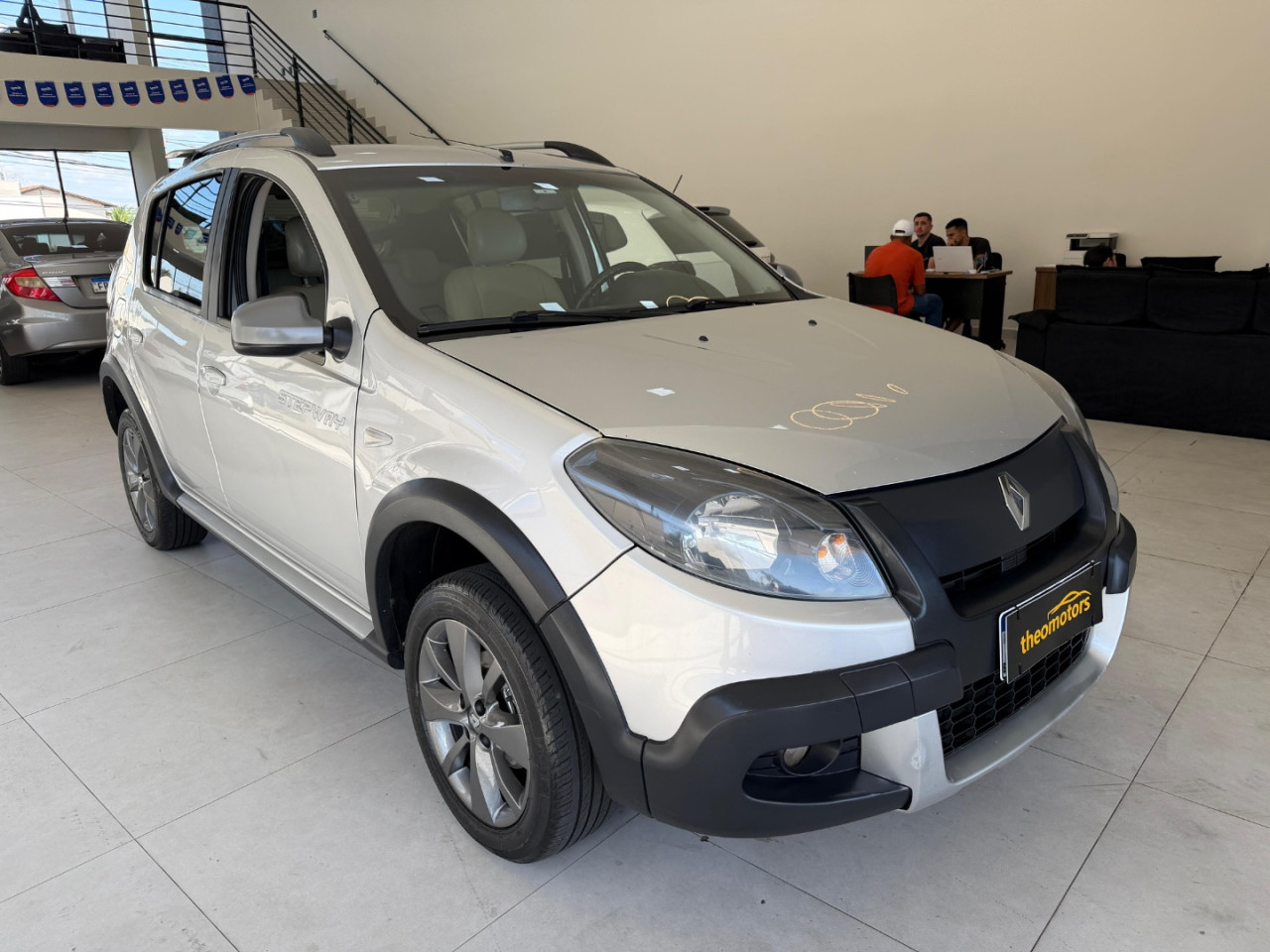 RENAULT Sandero 1.6 16V 4P FLEX SCE STEPWAY INTENSE X-TRONIC AUTOMÁTICO CVT