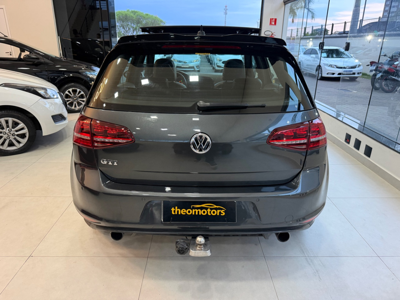 VOLKSWAGEN Golf 2.0 GTI TURBO AUTOMÁTICO