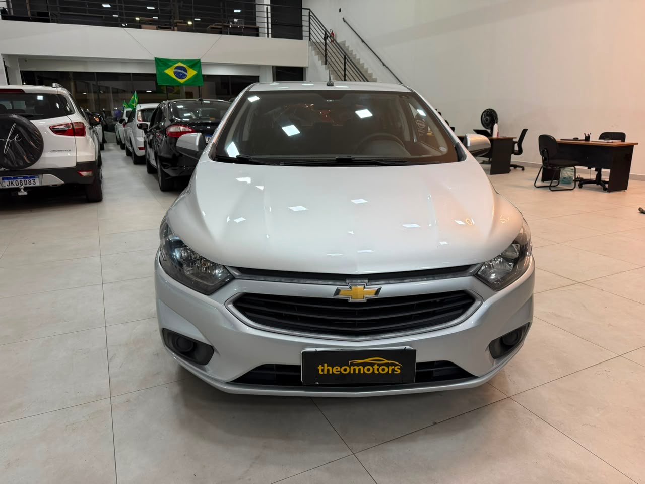 CHEVROLET Onix Hatch 1.0 4P FLEX LT