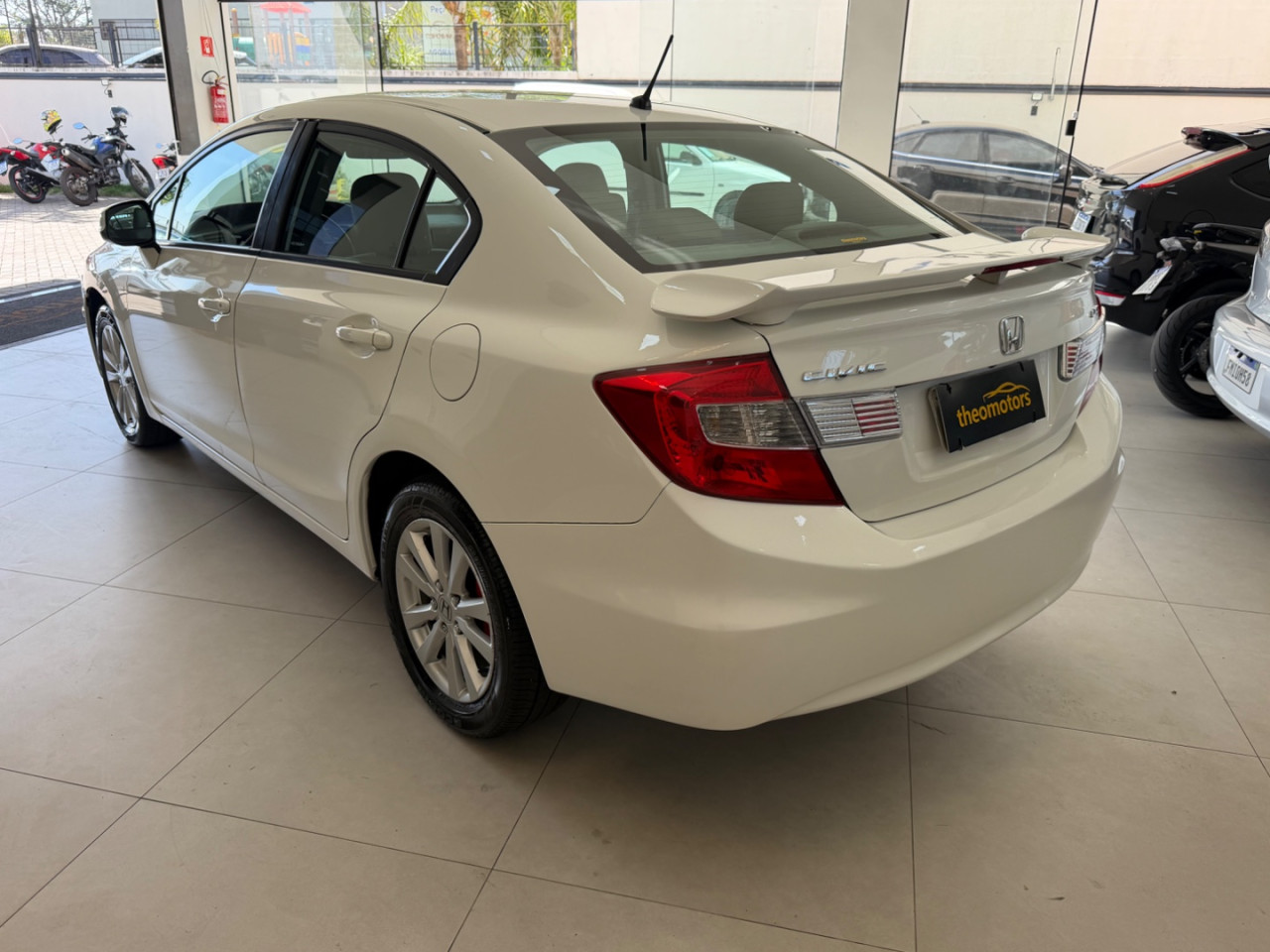 HONDA Civic 1.8 16V 4P FLEX LXS AUTOMÁTICO