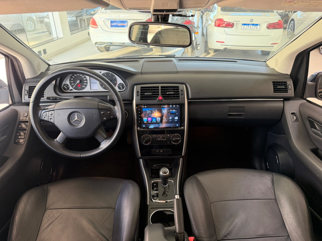 MERCEDES-BENZ B 180 1.7 4P AUTOMÁTICO