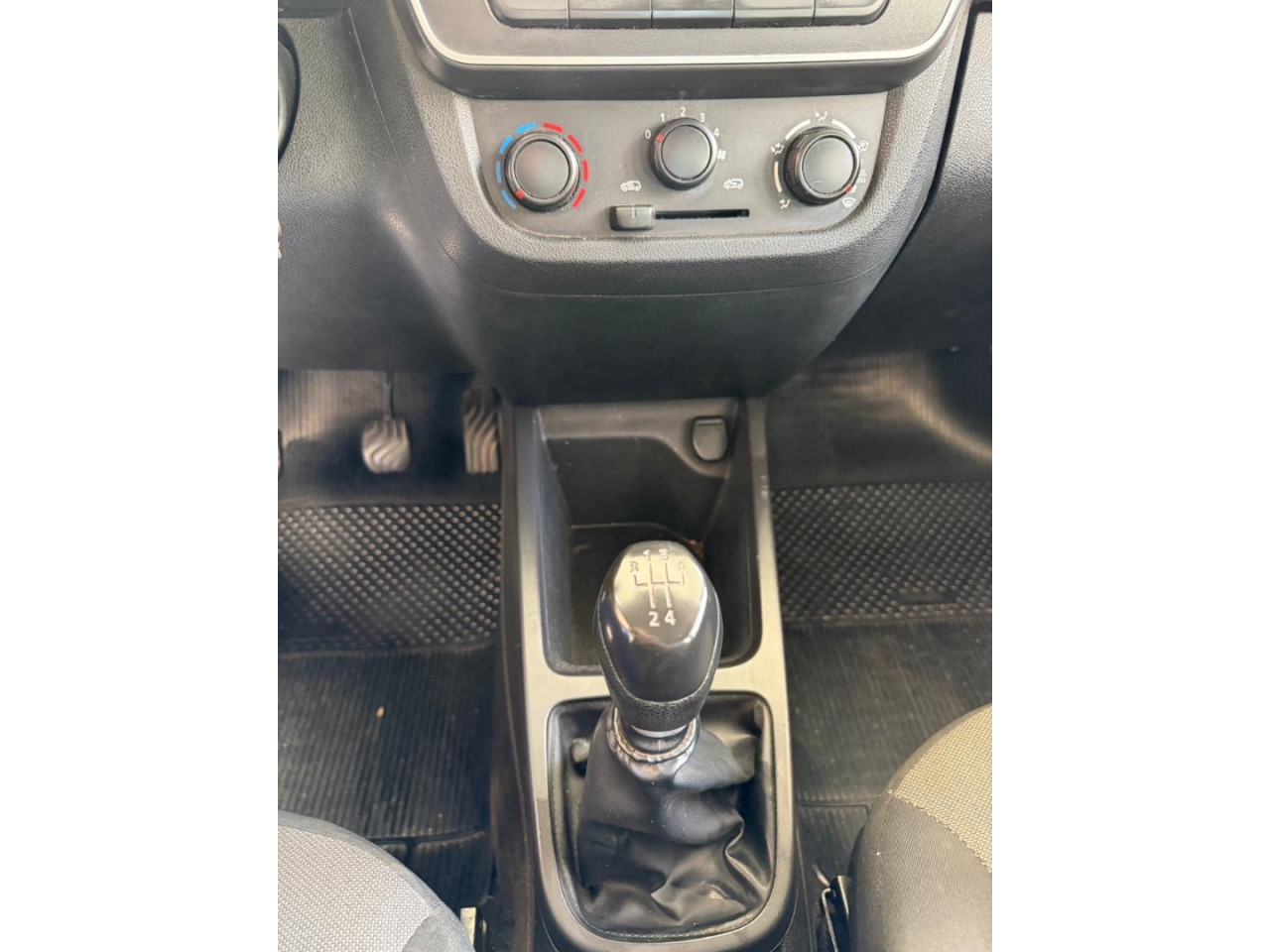 RENAULT Kwid 1.0 12V 4P SCE FLEX LIFE