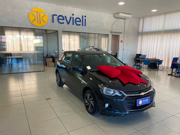 Onix Hatch 1.0 12V 4P FLEX LT