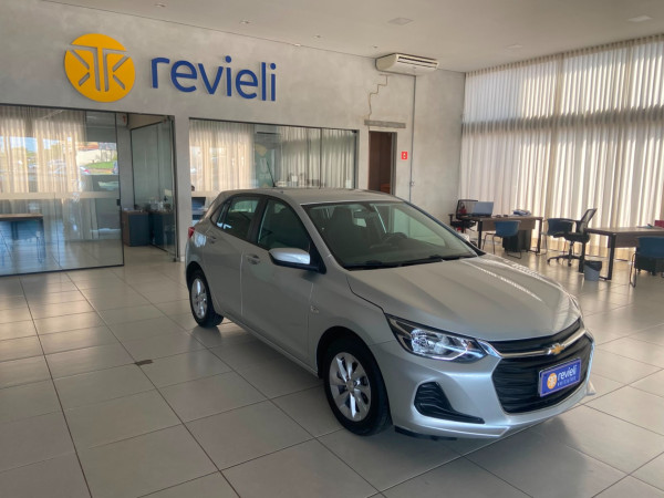 Onix Hatch 1.0 12V 4P FLEX LT