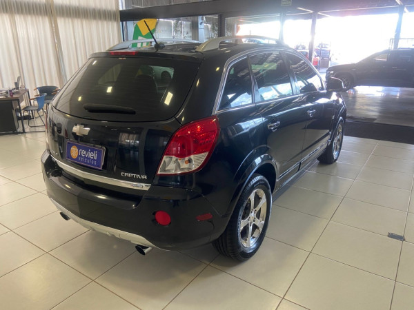 Captiva Sport 3.0 V6 24V 4P SFI AWD