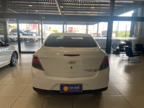Prisma 1.4 4P LTZ  AUTOMÁTICO