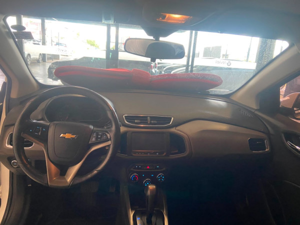 Prisma 1.4 4P LTZ  AUTOMÁTICO