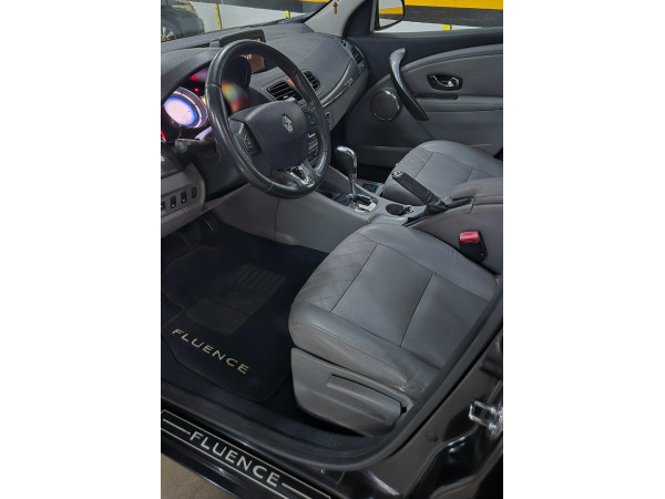 RENAULT Fluence 2.0 16V 4P FLEX PRIVILÉGE AUTOMÁTICO